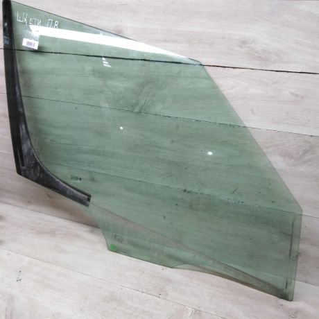 steklo-dveri-perednee-pravoe-skoda-yeti-i-art-75509-big-0