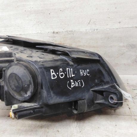 fara-peredniaia-levaia-volkswagen-passat-b6-art-75842-big-1