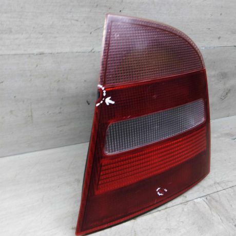 fonar-zadnii-pravyi-skoda-octavia-tour-do-rest-defekt-art-75968-big-3