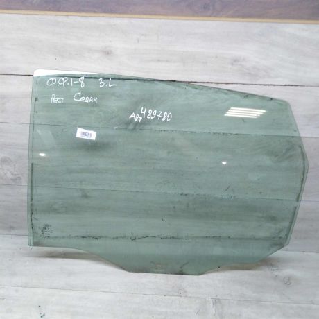 steklo-dveri-zadnee-levoe-ford-focus-1-sedan-art-76189-big-0