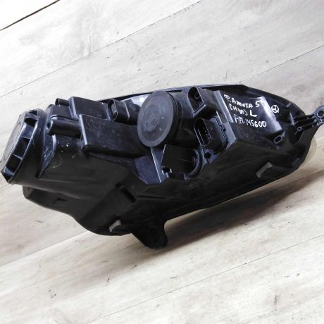 fara-peredniaia-levaia-volkswagen-jetta-5-volkswagen-golf-5-art-76221-big-7