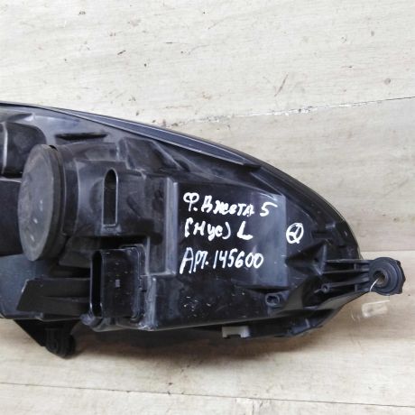 fara-peredniaia-levaia-volkswagen-jetta-5-volkswagen-golf-5-art-76221-big-4