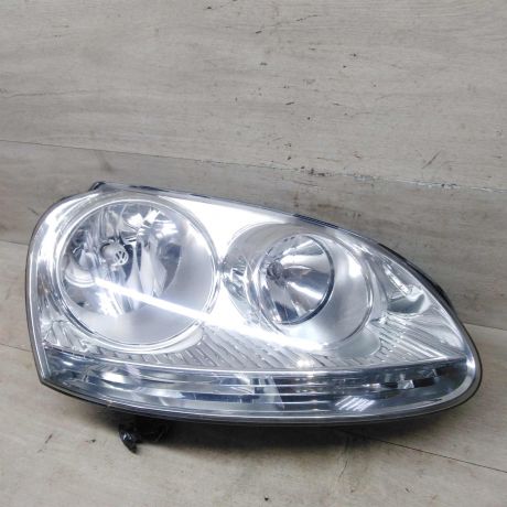 fara-peredniaia-pravaia-volkswagen-jetta-5-volkswagen-golf-5-art-76222-big-1