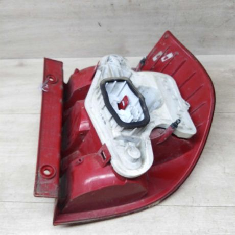 fonar-zadnii-levyi-skoda-yeti-i-art-76390-big-3