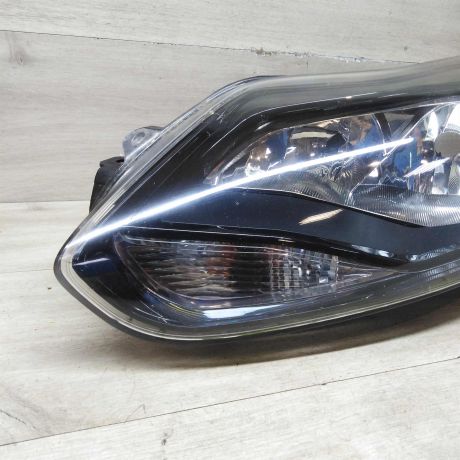 fara-peredniaia-levaia-ford-focus-3-art-76538-big-4