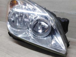 fara-peredniaia-pravaia-opel-astra-h-art-76540