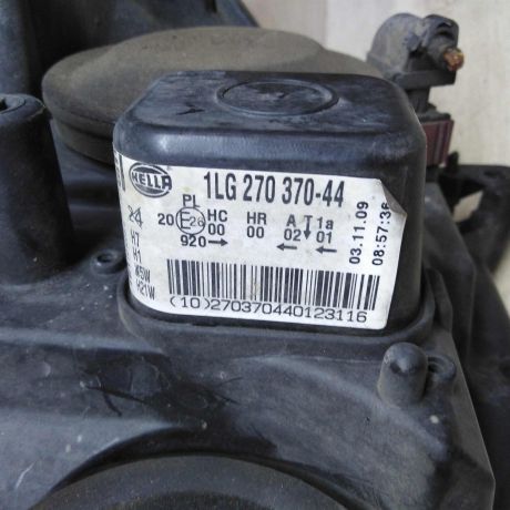 fara-peredniaia-pravaia-opel-astra-h-art-76540-big-8