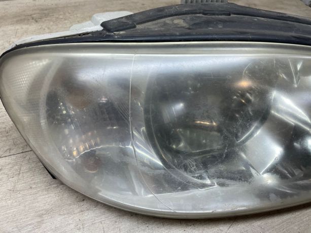 fara-peredniaia-pravaia-kia-spectra-ii-treshhina-korpusa-art-76625-big-8