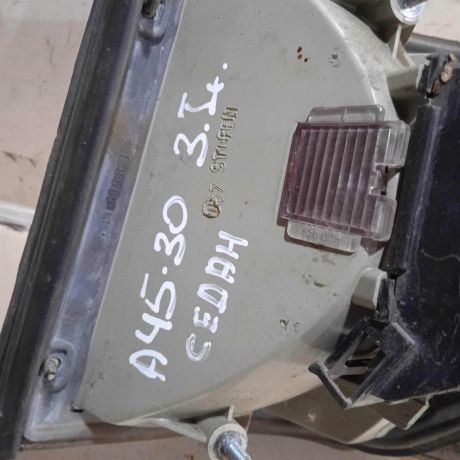 fonar-zadnii-levyi-audi-100-c4-sedan-art-76744-big-3