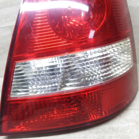 fonar-zadnii-pravyi-hyundai-sorento-1-do-rest-art-76793-big-1