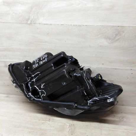 fara-peredniaia-pravaia-ford-mustang-iv-restailing-art-76875-big-2