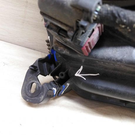 fara-peredniaia-levaia-opel-astra-h-defekt-kronsteinov-art-76990-big-8