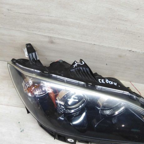 fara-peredniaia-pravaia-mazda-3-bk-sedan-art-76991-big-9