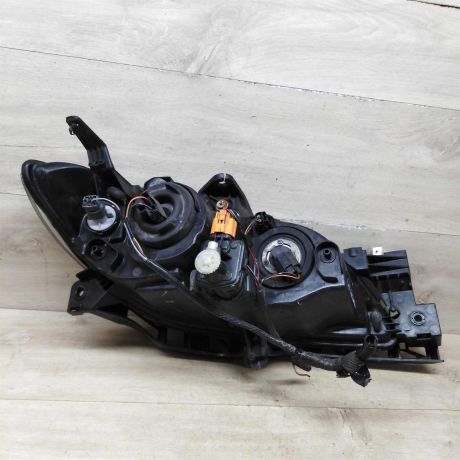 fara-peredniaia-levaia-mazda-3-bk-sedan-art-76992-big-4