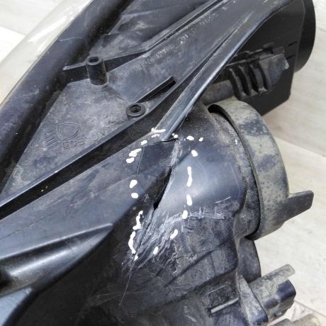 fara-peredniaia-pravaia-renault-sandero-stepway-ii-defekt-renault-sandero-ii-art-76996-big-9