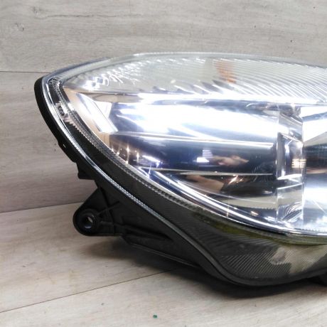 fara-peredniaia-pravaia-skoda-fabia-ii-restailing-restailing-art-77014-big-1