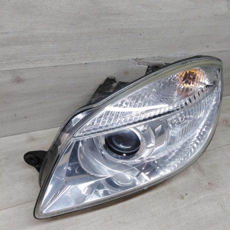 fara-peredniaia-levaia-skoda-fabia-ii-art-77016-big-0