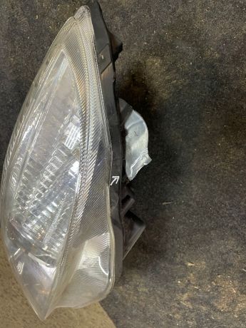 fara-peredniaia-levaia-skoda-fabia-ii-art-77016-big-1