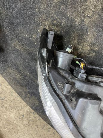 fara-peredniaia-levaia-skoda-fabia-ii-art-77016-big-6