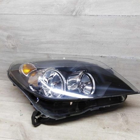 fara-peredniaia-pravaia-opel-astra-h-art-77026-big-1