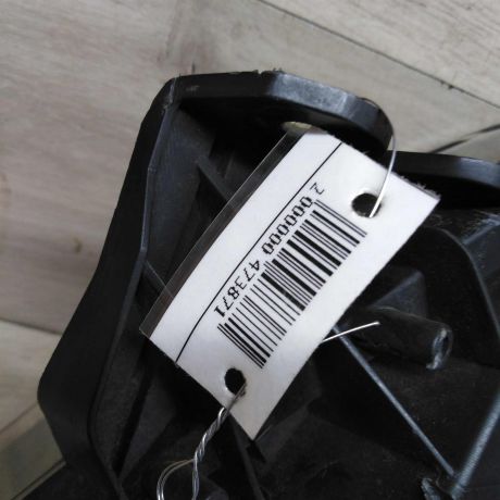 fara-peredniaia-pravaia-opel-astra-h-art-77068-big-3