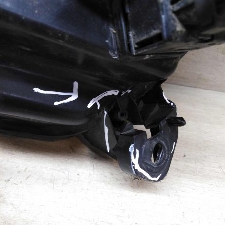 fara-peredniaia-pravaia-opel-astra-h-art-77068-big-6