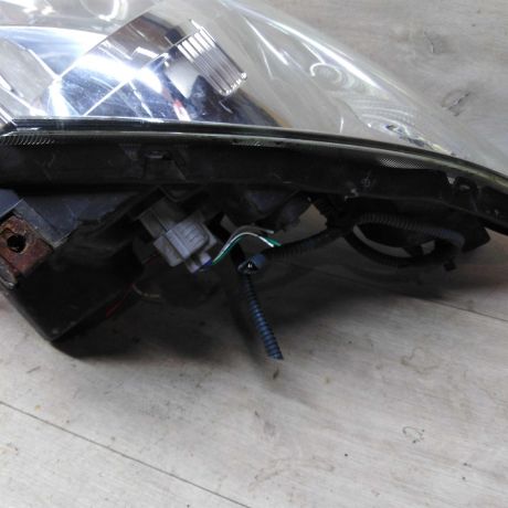 fara-peredniaia-levaia-toyota-corolla-i-verso-art-77181-big-5