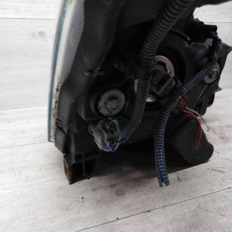 fara-peredniaia-levaia-toyota-corolla-i-verso-art-77181-big-6