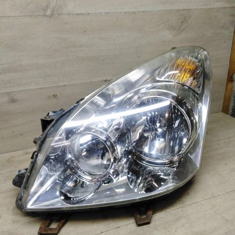 fara-peredniaia-levaia-toyota-corolla-i-verso-art-77181-big-0