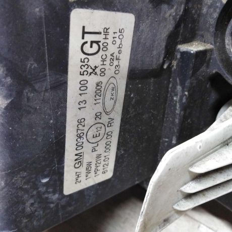 fara-peredniaia-levaia-opel-corsa-c-est-carapina-art-77192-big-2