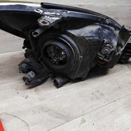 fara-peredniaia-levaia-mitsubishi-lancer-9-defekt-art-77193-big-5