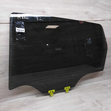 steklo-dveri-zadnee-levoe-nissan-qashqai-j10-art-77283-big-0