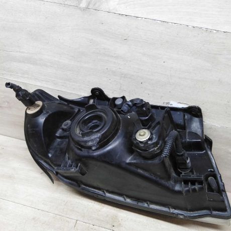 fara-peredniaia-levaia-hyundai-matrix-art-77431-big-5