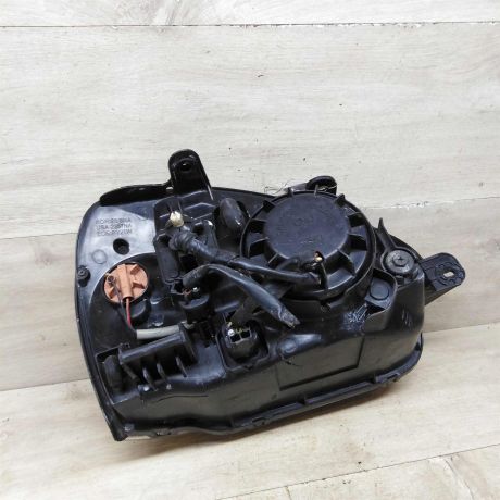 fara-peredniaia-levaia-hyundai-santa-fe-1-art-77446-big-3