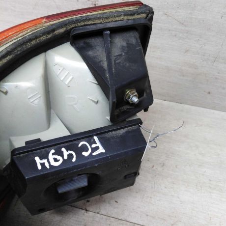 fonar-zadnii-pravyi-audi-100-c4-sedan-art-77484-big-5