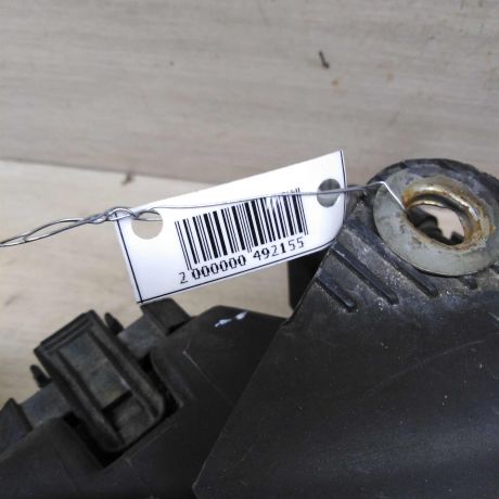 fara-peredniaia-pravaia-peugeot-406-art-77500-big-4