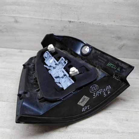 fonar-zadnii-pravyi-opel-zafira-b-dorestailing-defekt-art-77502-big-3
