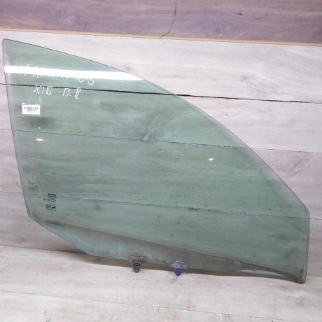 steklo-dveri-perednee-pravoe-nissan-almera-ii-n16-pa2-art-77639-big-0