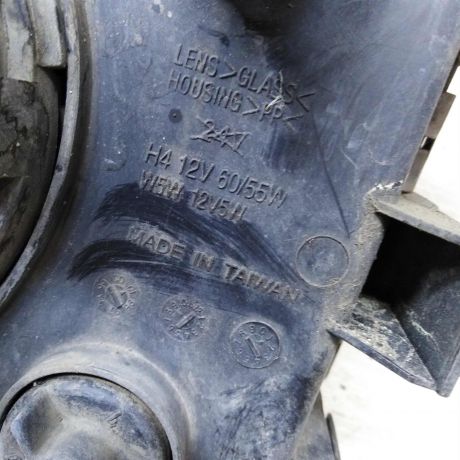 fara-peredniaia-pravaia-volkswagen-passat-b3-art-78233-big-4