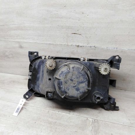 fara-peredniaia-pravaia-volkswagen-passat-b3-art-78233-big-2