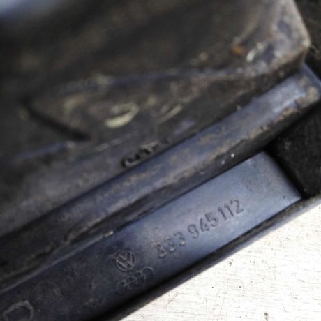 fonar-zadnii-pravyi-universal-volkswagen-passat-b3-defekt-art-78276-big-2