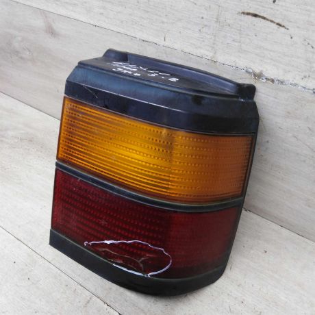 fonar-zadnii-pravyi-universal-volkswagen-passat-b3-defekt-art-78276-big-3