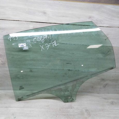 steklo-dveri-zadnee-levoe-sedan-xetcbek-ford-focus-3-art-78280-big-0