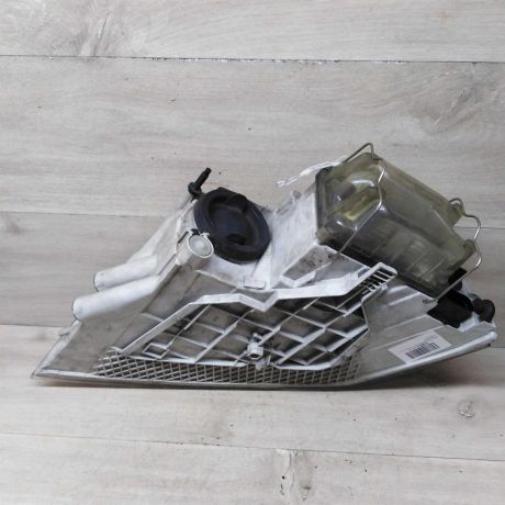 fara-peredniaia-pravaia-skoda-octavia-a5-dorestailing-art-78986-big-9