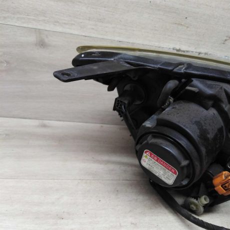 fara-peredniaia-levaia-mazda-3-bk-xetcbek-ksenon-art-79084-big-1