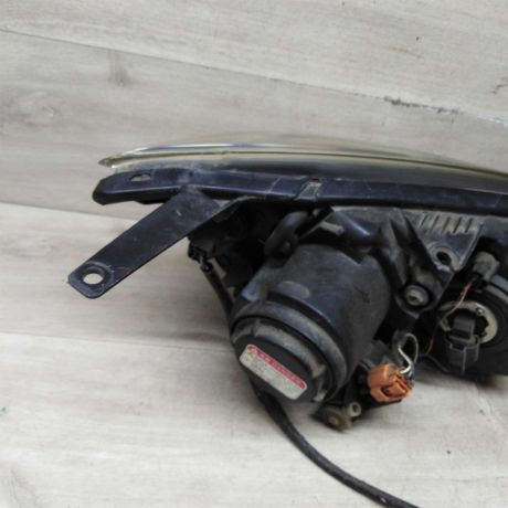 fara-peredniaia-levaia-mazda-3-bk-xetcbek-ksenon-bu-art-79103-big-6