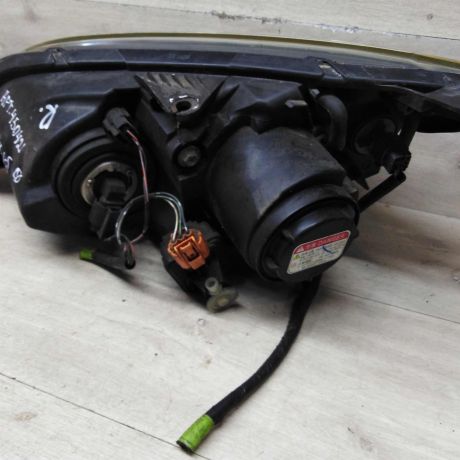 fara-peredniaia-pravaia-mazda-3-bk-xetcbek-ksenon-art-79104-big-9