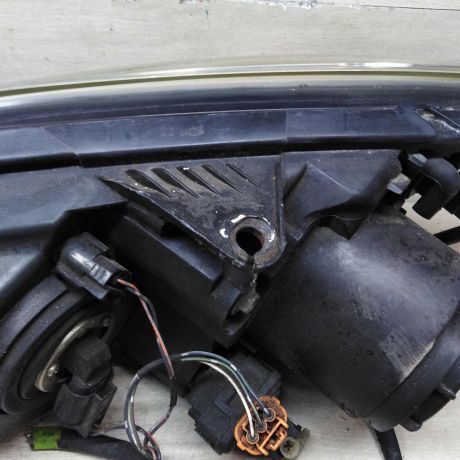 fara-peredniaia-pravaia-mazda-3-bk-xetcbek-ksenon-art-79104-big-8