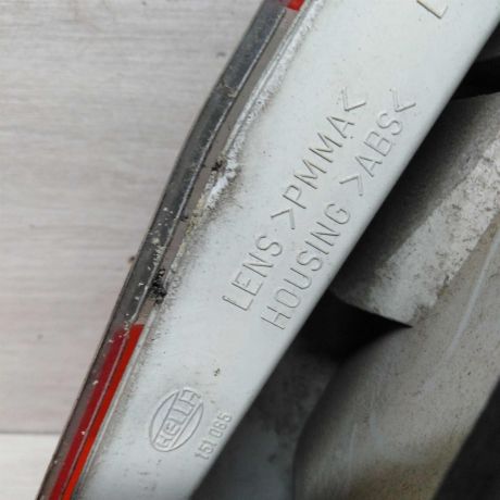 fonar-zadnii-levyi-mitsubishi-carisma-i-liftbek-art-79115-big-3