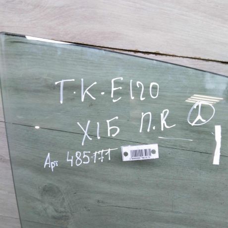 steklo-dveri-perednee-pravoe-xetcbek-toyota-corolla-ix-e120-e130-art-79143-big-2